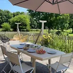 Holiday home Maison Normande Typique 10 Pers , Grande Piece A Vivre ,Cheminee, Grand Jardin Criquiers