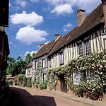 Maison Normande Typique 10 Pers , Grande Piece A Vivre ,Cheminee, Grand Jardin *