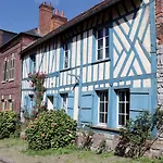 Maison Normande Typique 10 Pers , Grande Piece A Vivre ,Cheminee, Grand Jardin Holiday home Criquiers