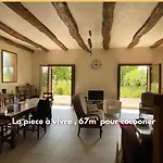 Maison Normande Typique 10 Pers , Grande Piece A Vivre ,Cheminee, Grand Jardin Holiday home Criquiers