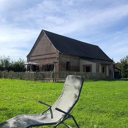 Maison Normande Typique 10 Pers , Grande Piece A Vivre ,cheminee, Grand Jardin Criquiers